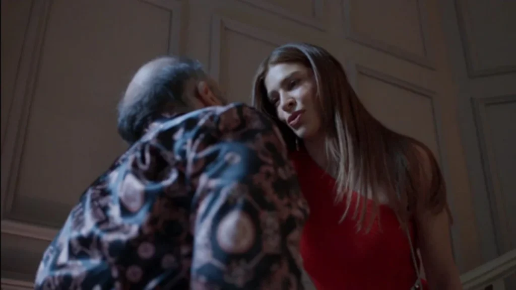 Novo gancho em Três Graças: Cláudia acha aliança de Célio e põe Arminda na mira