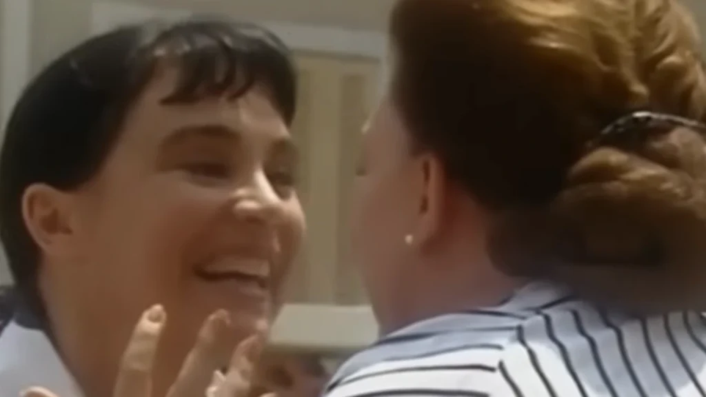 Maria do Carmo sai da prisão no último capítulo de Rainha da Sucata