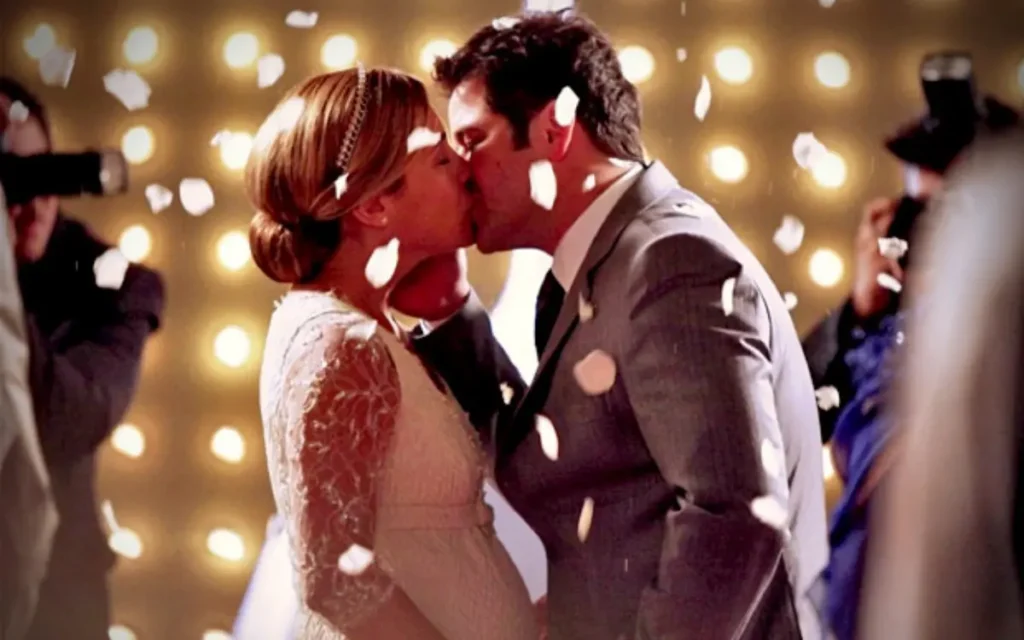 Avenida Brasil: casamento de Carminha com Tufão esconde novo golpe com Max